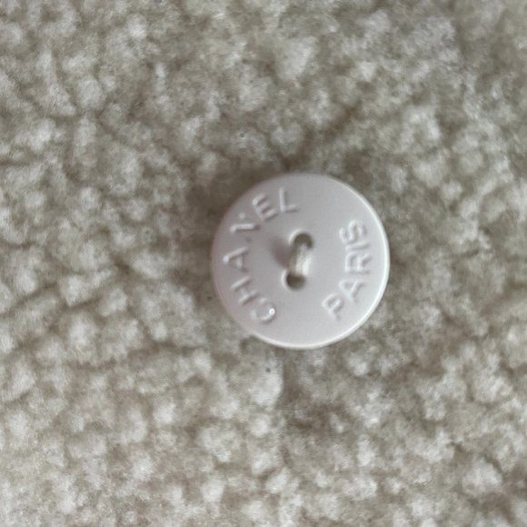 CHANEL Grey Black Distressed Leather & Shearling from 2011 RUNWAY Jacket $8.2K - Picture 14 of 14